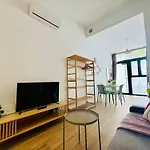 & Cozy Flat Close The * Valencia